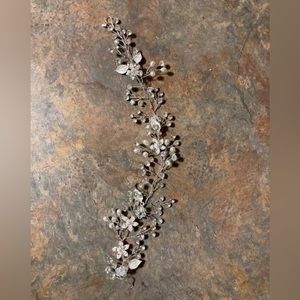 Wedding hair accessory